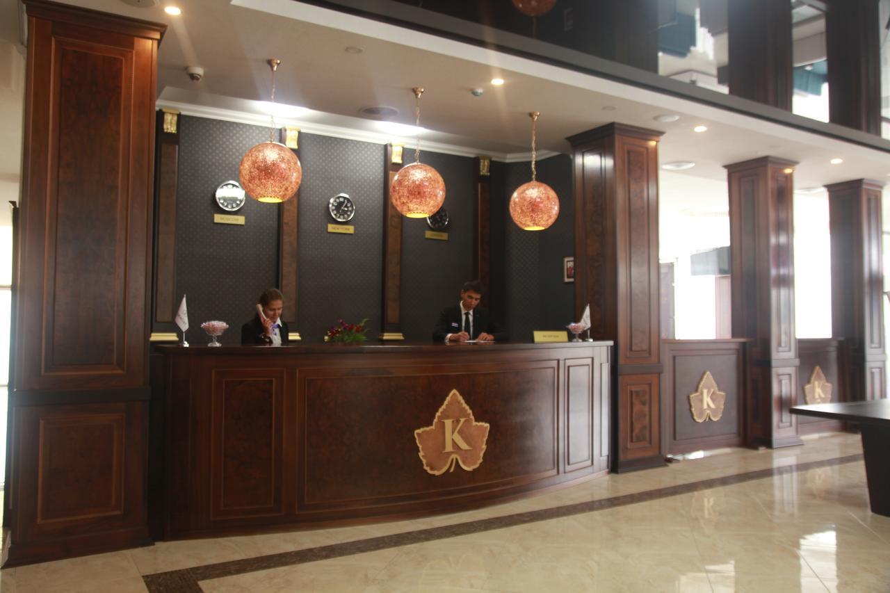 Karagat Hotel Karakol Eksteriør bilde