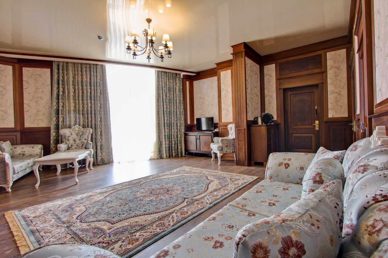 Karagat Hotel Karakol Eksteriør bilde