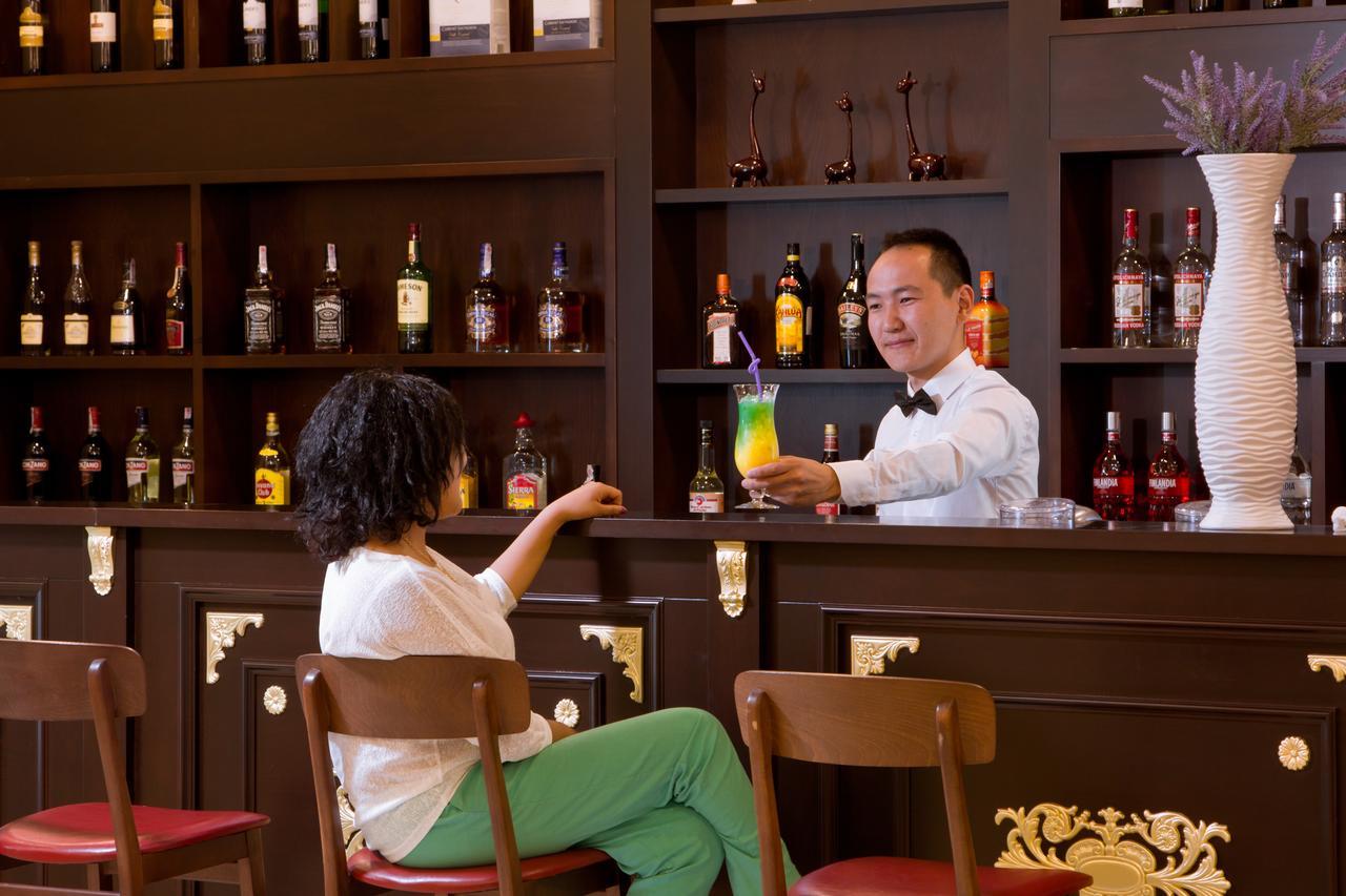 Karagat Hotel Karakol Eksteriør bilde